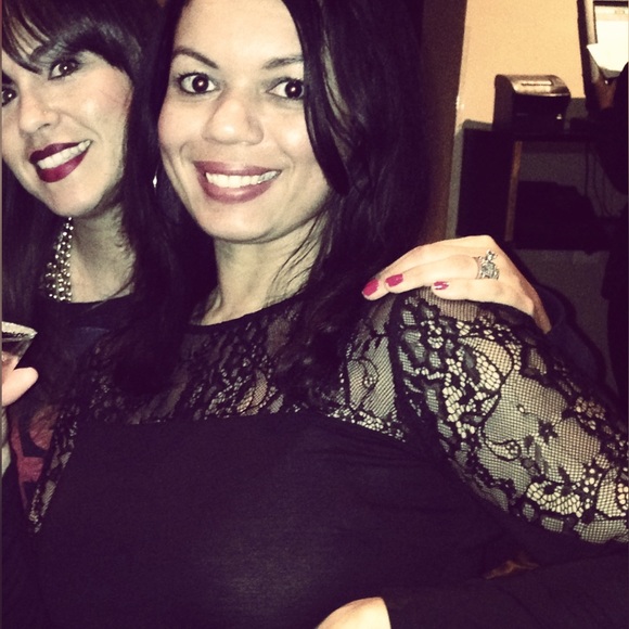 H&M Black Top With Lace Size Med - Picture 6 of 6